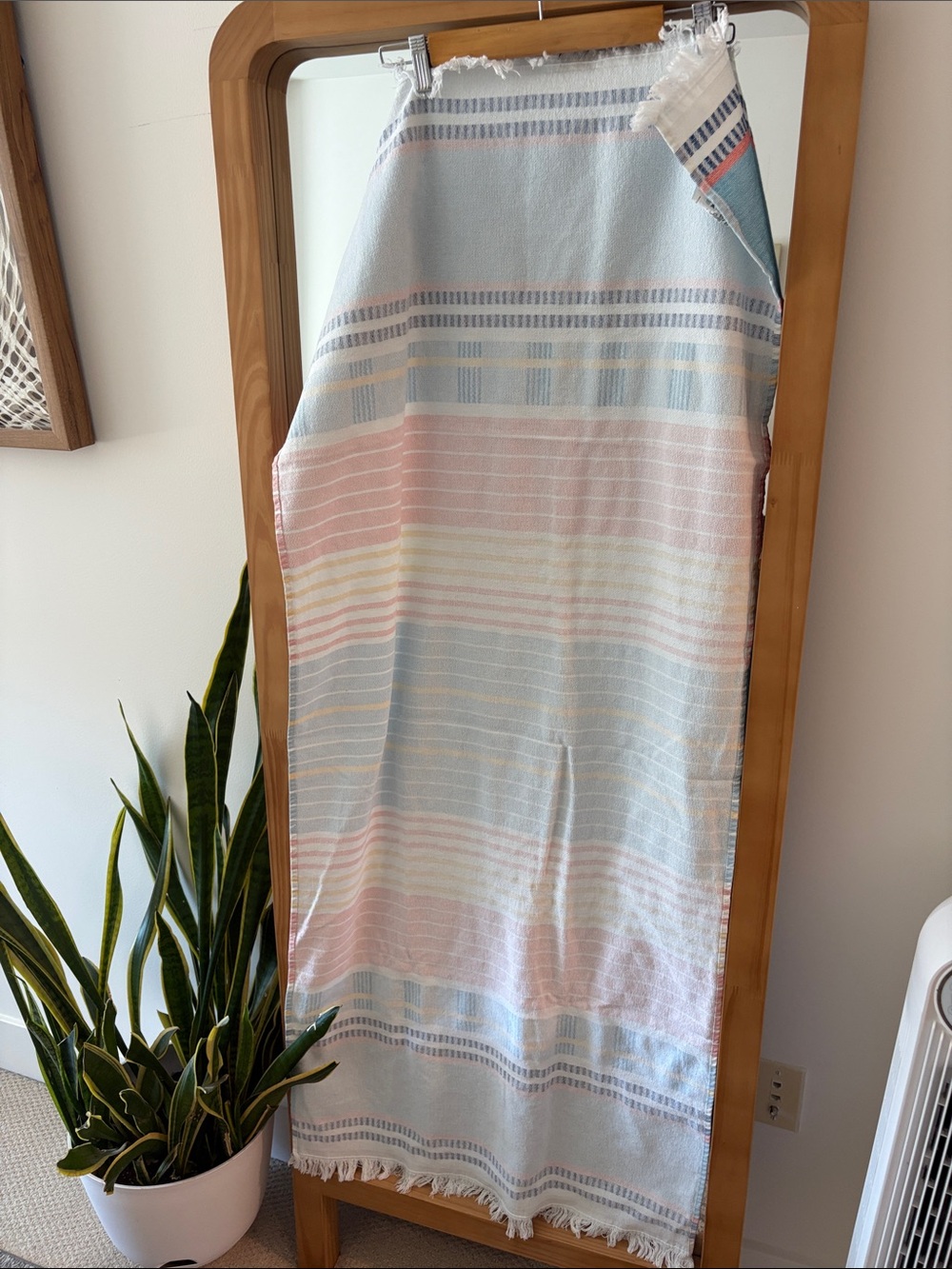 Turkish 100% Cotton Bath Towel with stripes
Accent - Picture 7 of 7